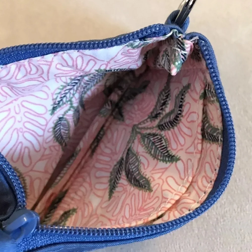 VERA BRADLEY Zip ID Case - Rain Forest Canopy